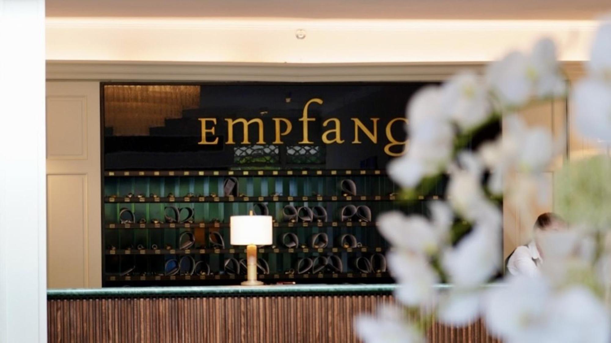 Hotel-Restaurant Erbprinz Етлинген Екстериор снимка