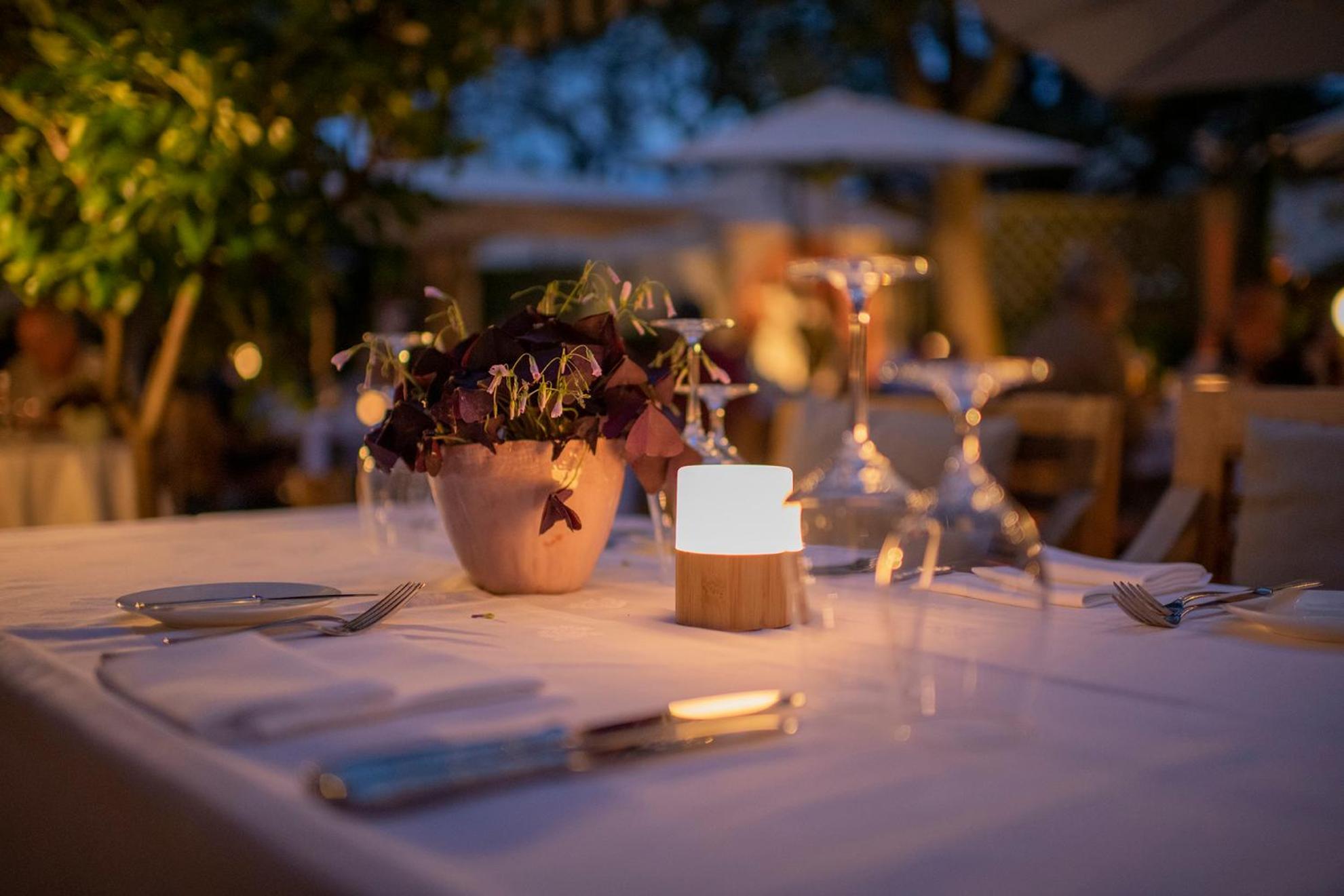 Hotel-Restaurant Erbprinz Етлинген Екстериор снимка