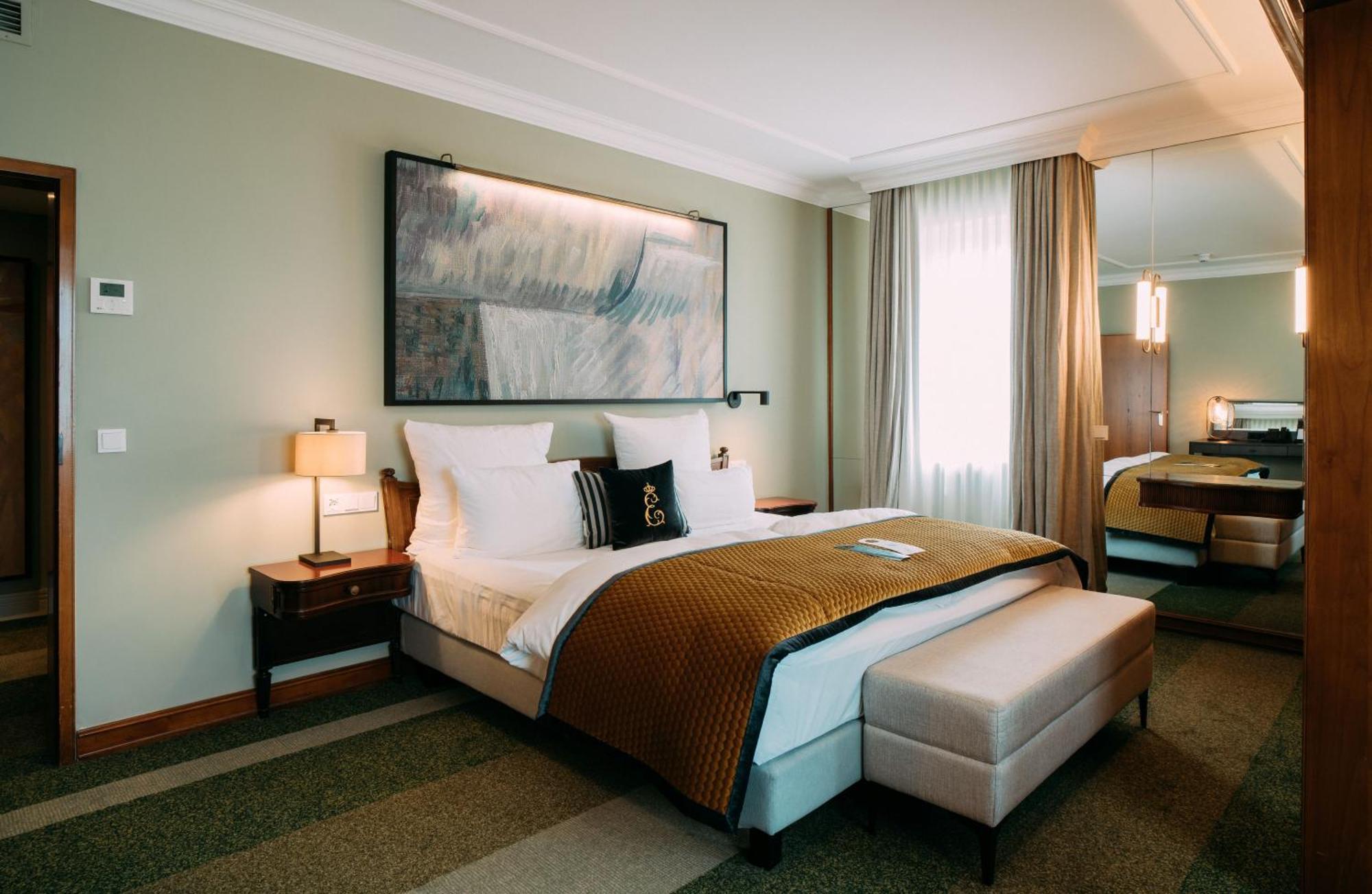 Hotel-Restaurant Erbprinz Етлинген Екстериор снимка